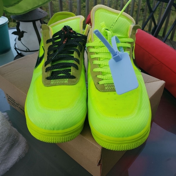offwhite volt